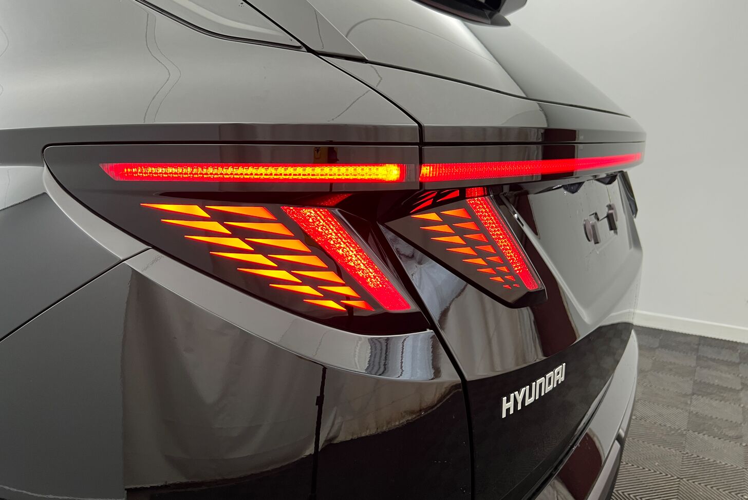 HYUNDAI Tucson SUV Hybride Essence