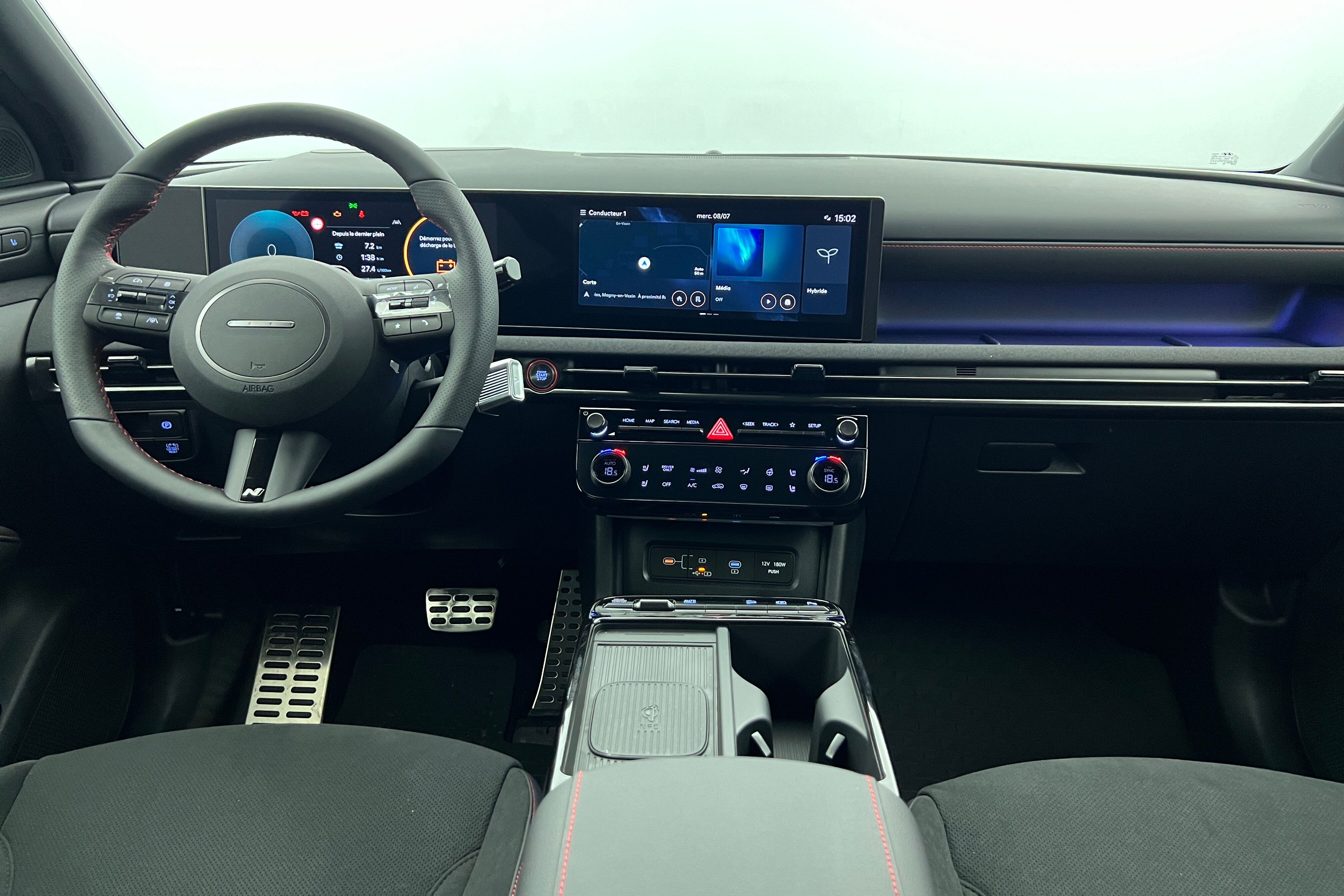 HYUNDAI Tucson SUV Hybride — photo 8