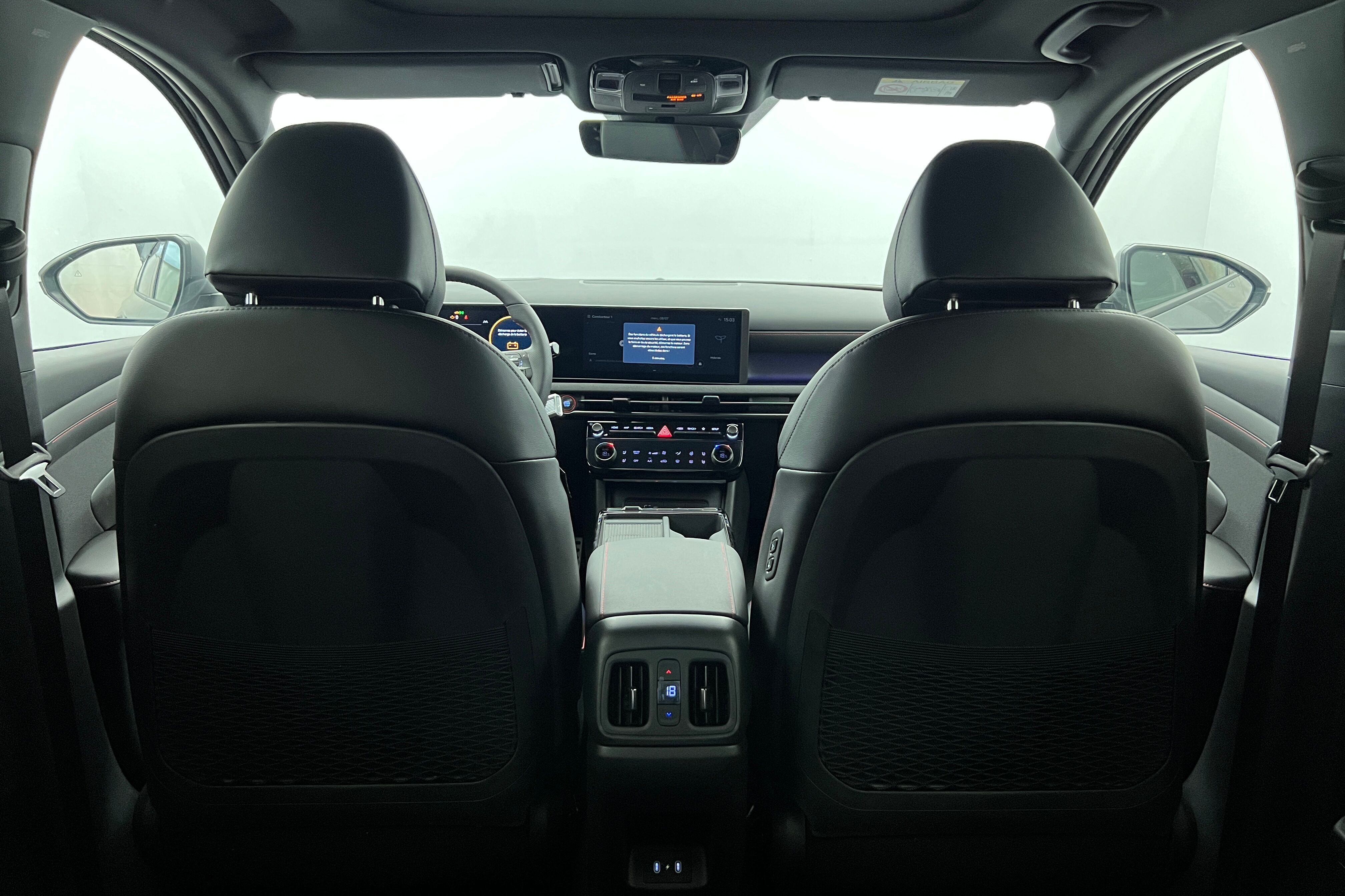 HYUNDAI Tucson SUV Hybride — photo 10