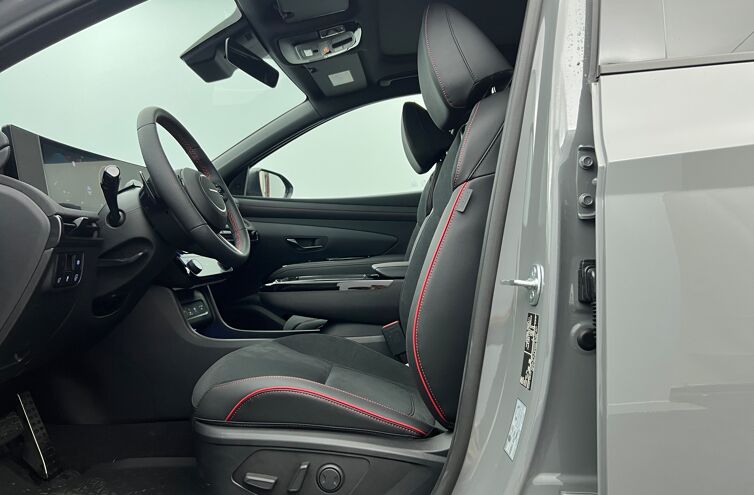 HYUNDAI Tucson SUV Hybride Essence