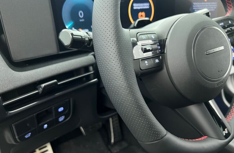 HYUNDAI Tucson SUV Hybride Essence