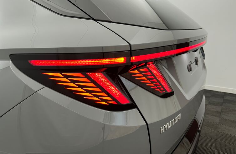 HYUNDAI Tucson SUV Hybride Essence
