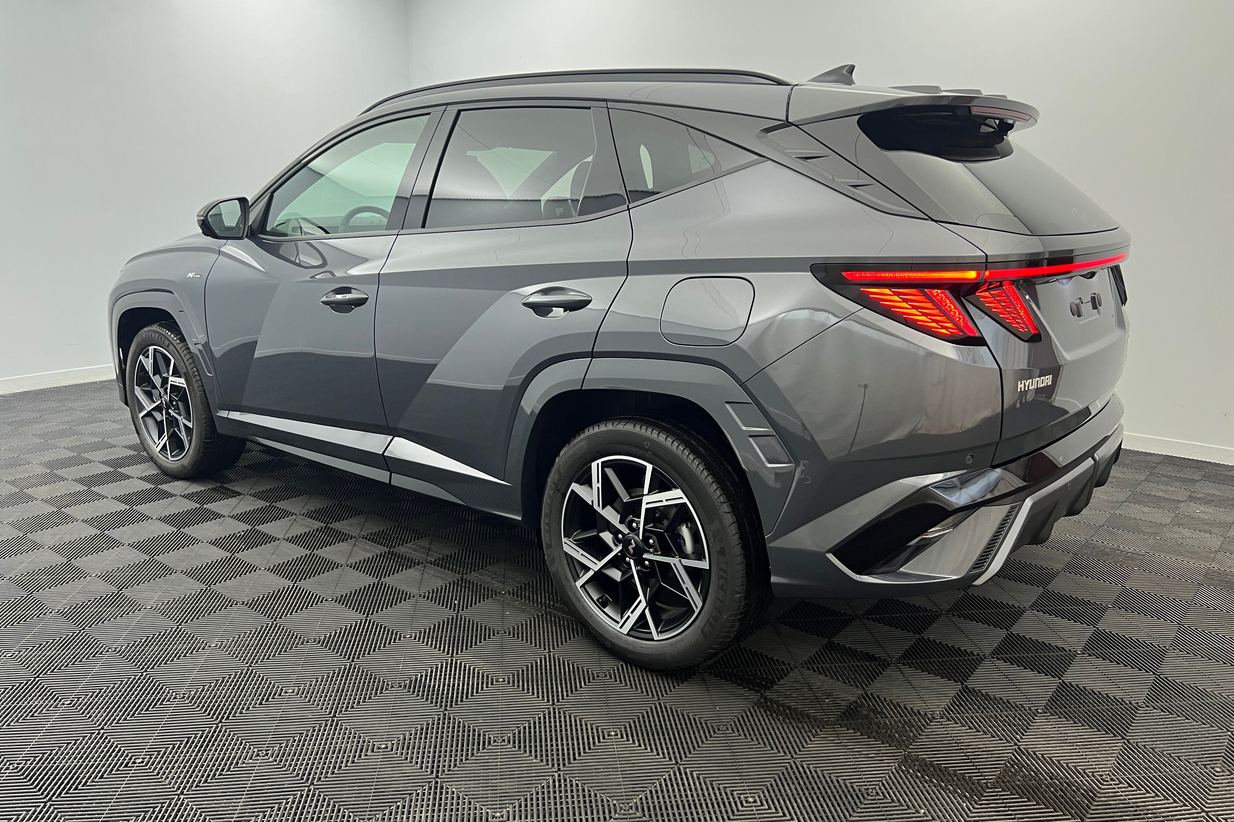 HYUNDAI Tucson SUV Hybride — photo 4