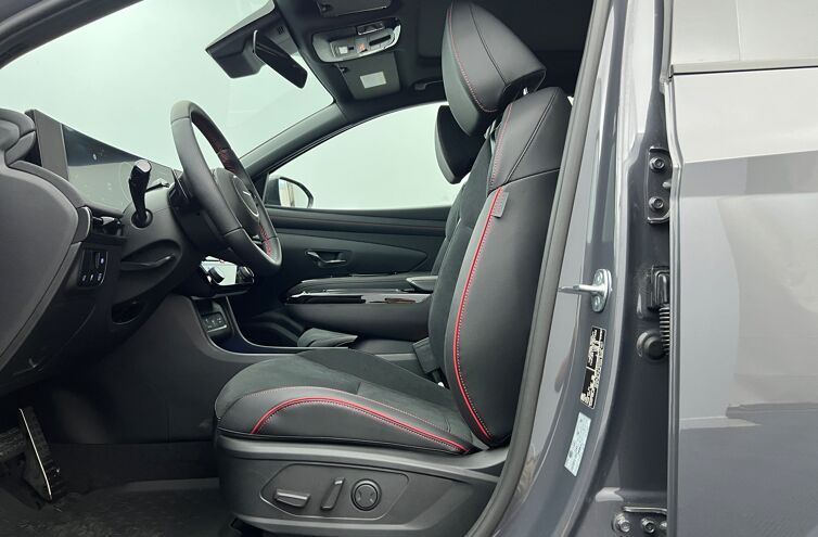 HYUNDAI Tucson SUV Hybride Essence