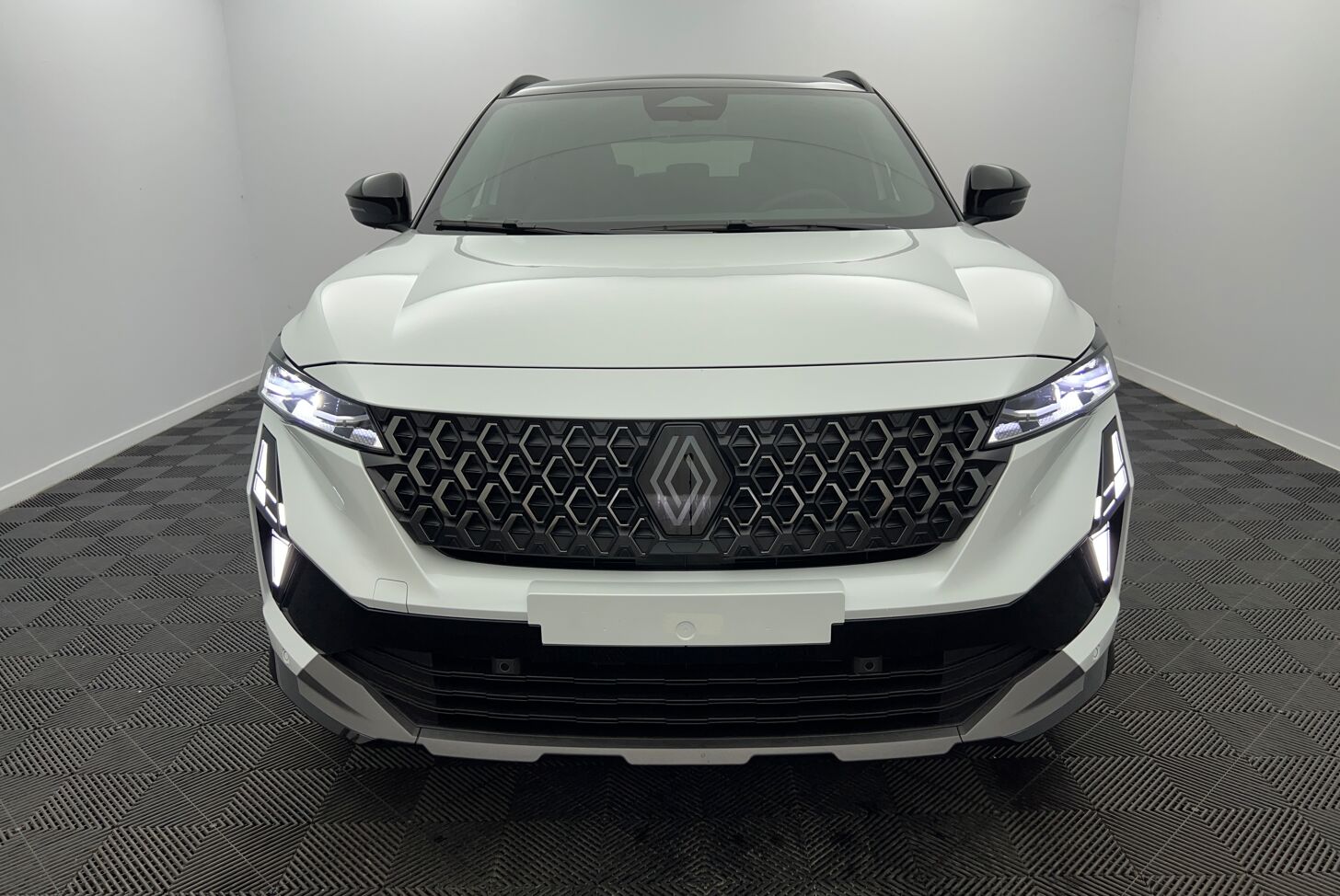 RENAULT Austral SUV Hybride Essence