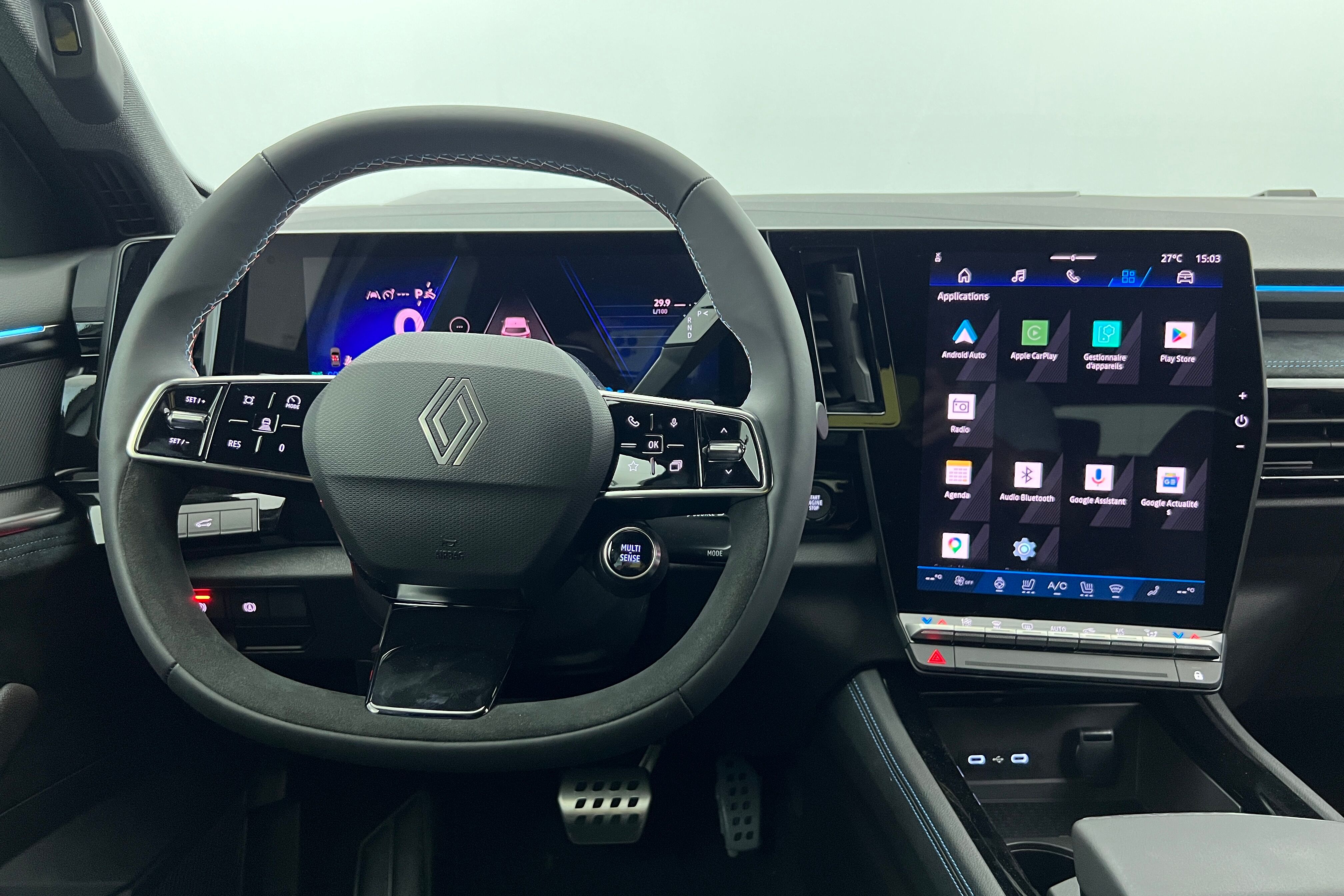 RENAULT Austral SUV Hybride — photo 7