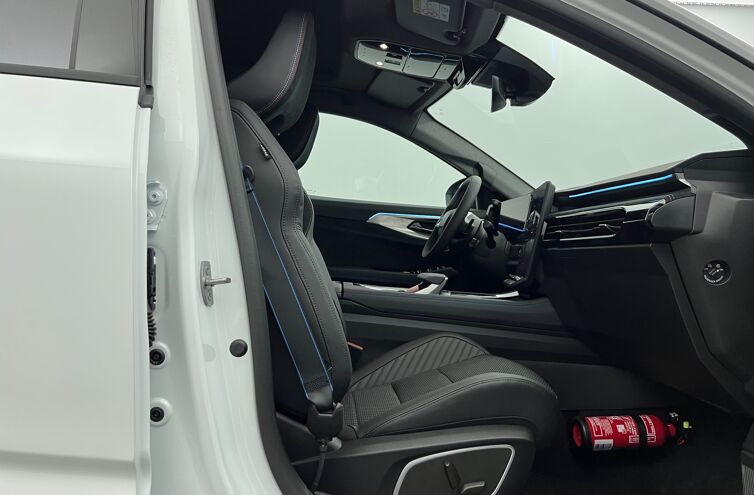 RENAULT Austral SUV Hybride Essence