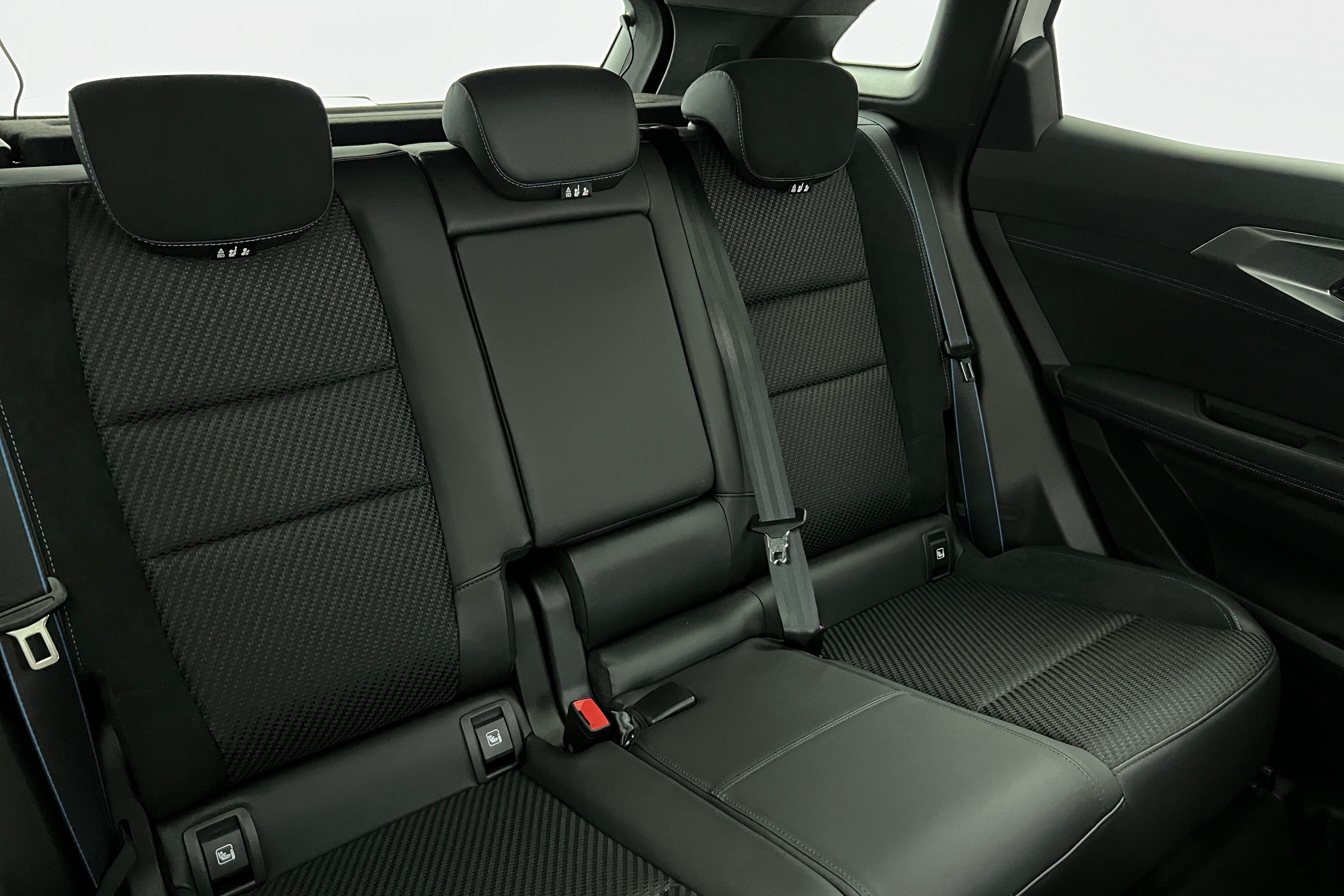 RENAULT Austral SUV Hybride — photo 14