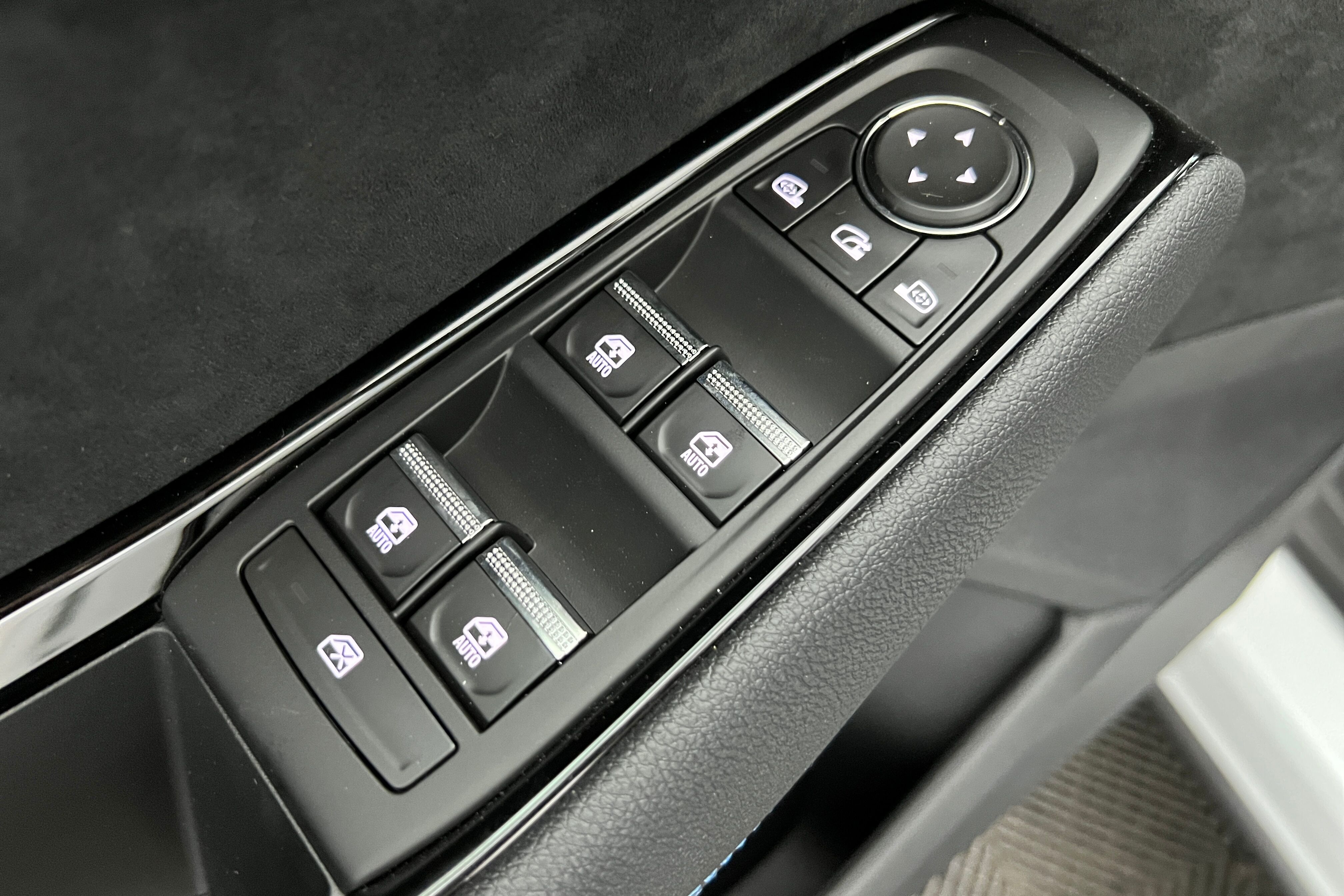 RENAULT Austral SUV Hybride — photo 15