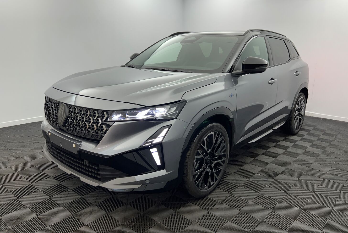 RENAULT Austral SUV Hybride Essence