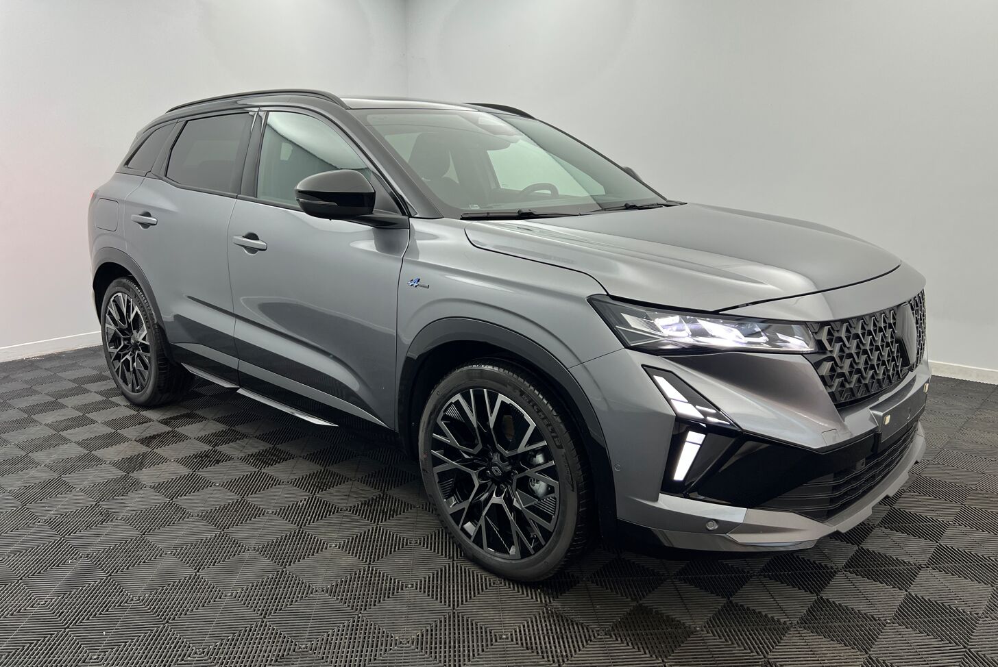 RENAULT Austral SUV Hybride Essence