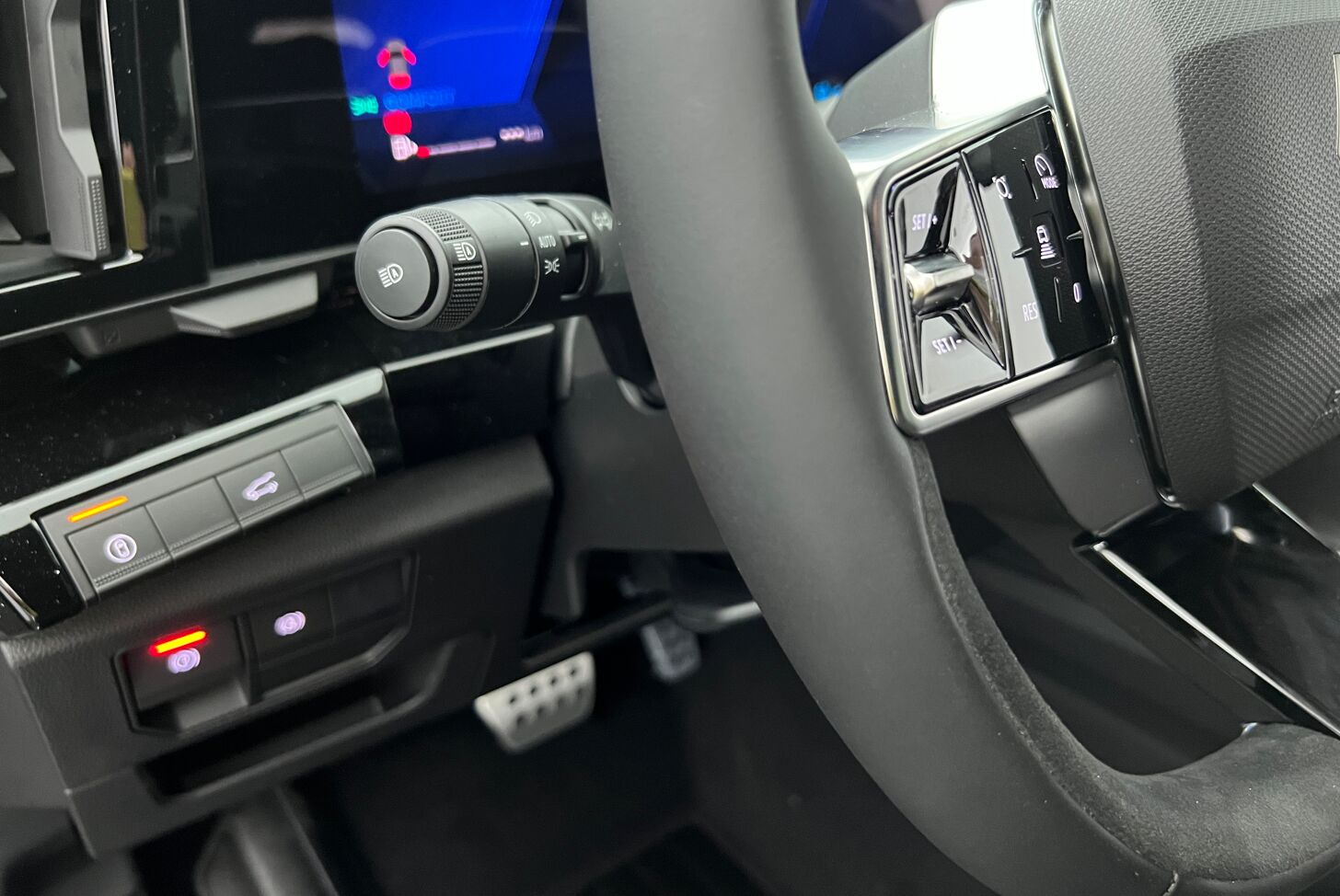 RENAULT Austral SUV Hybride Essence