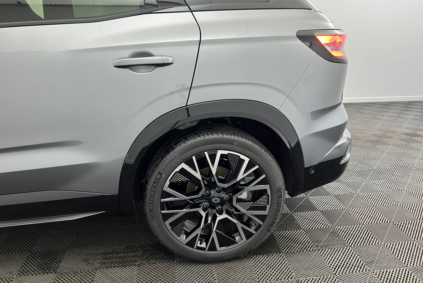 RENAULT Austral SUV Hybride Essence