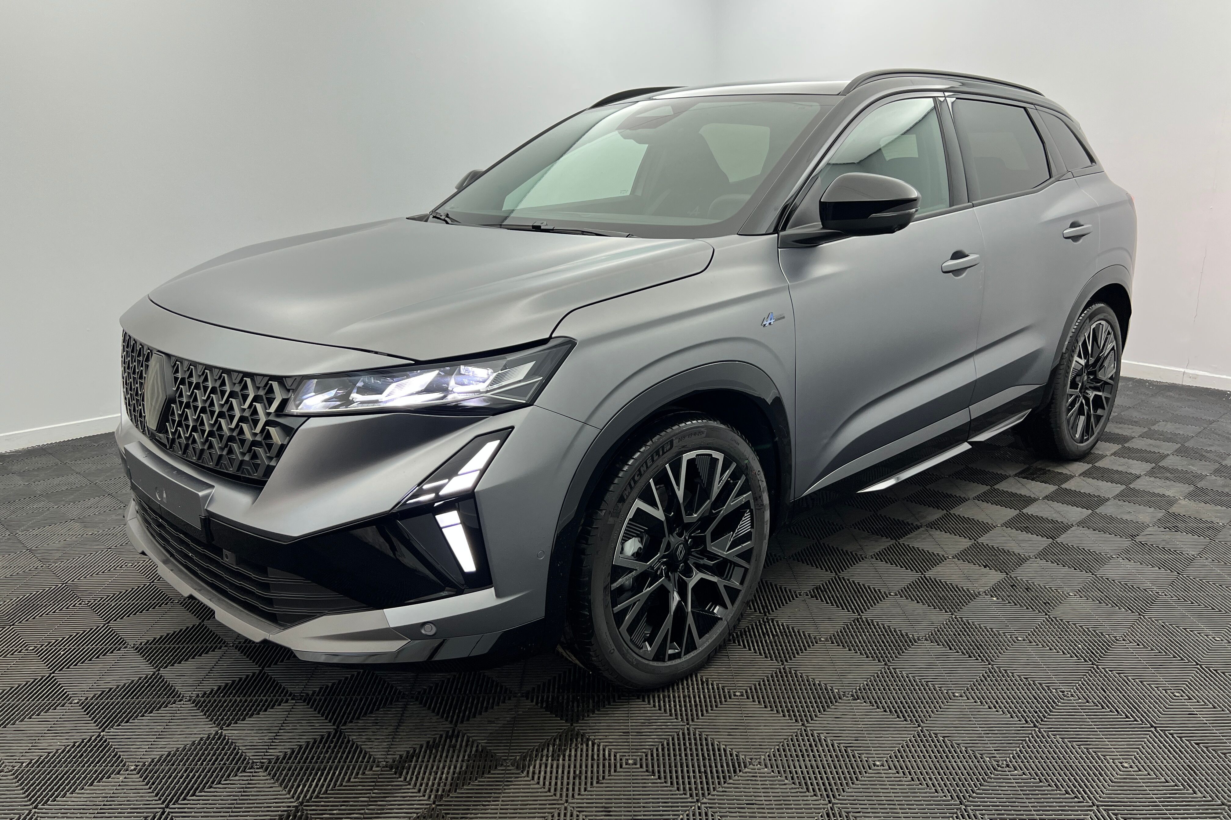RENAULT Austral SUV Hybride