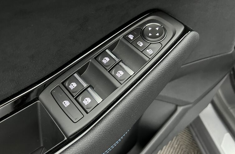 RENAULT Austral SUV Hybride Essence