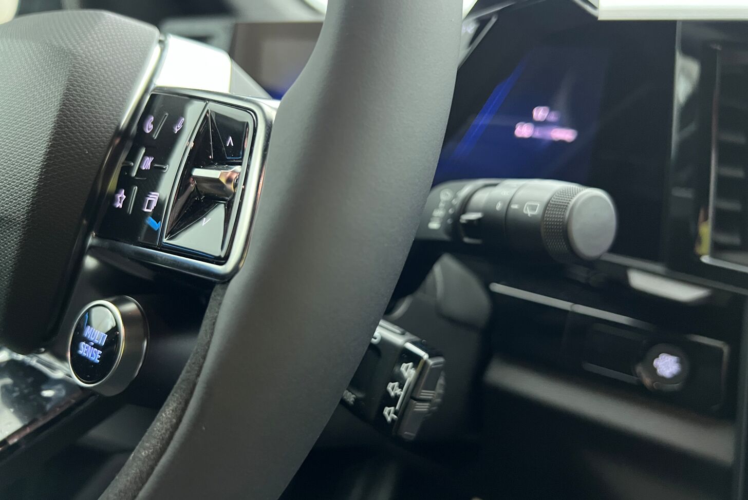 RENAULT Austral SUV Hybride Essence