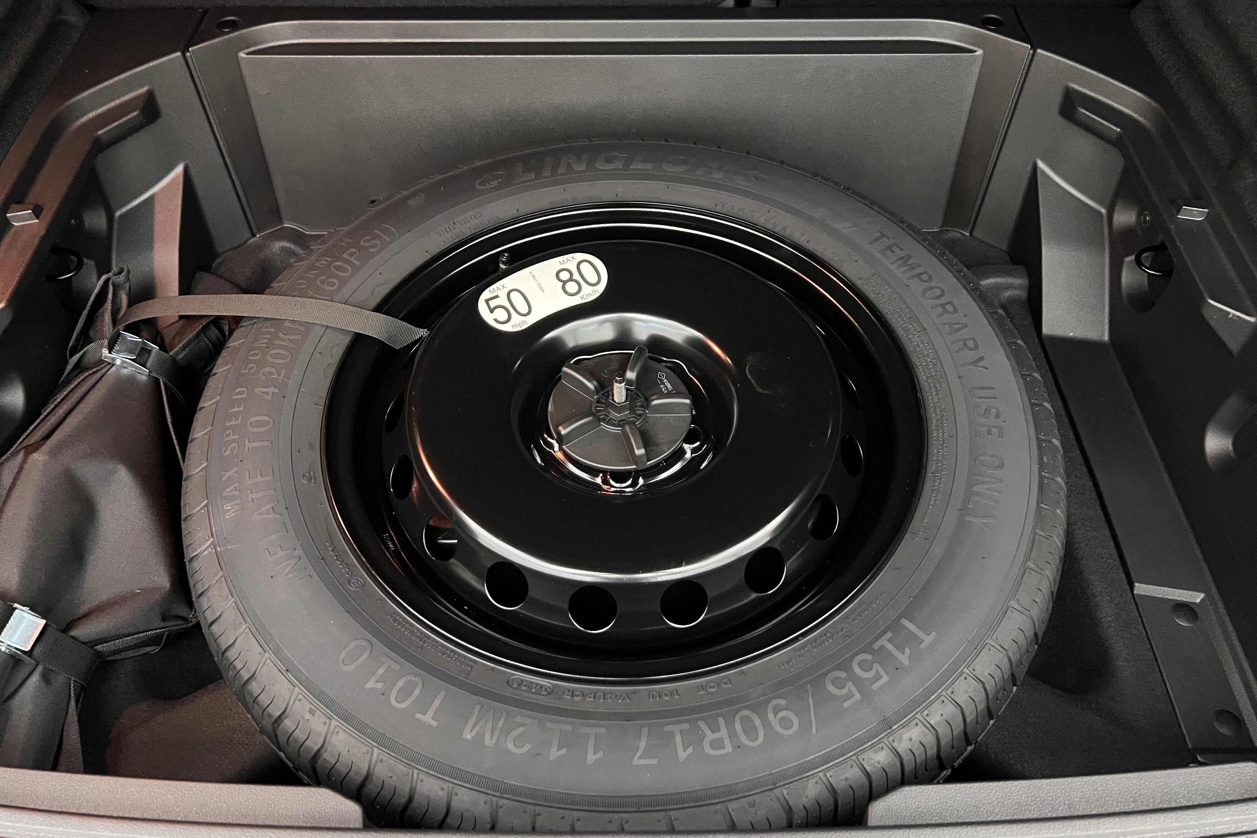 RENAULT Austral SUV Hybride — photo 21