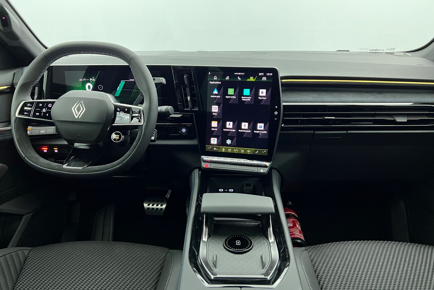 RENAULT Austral SUV Hybride Essence