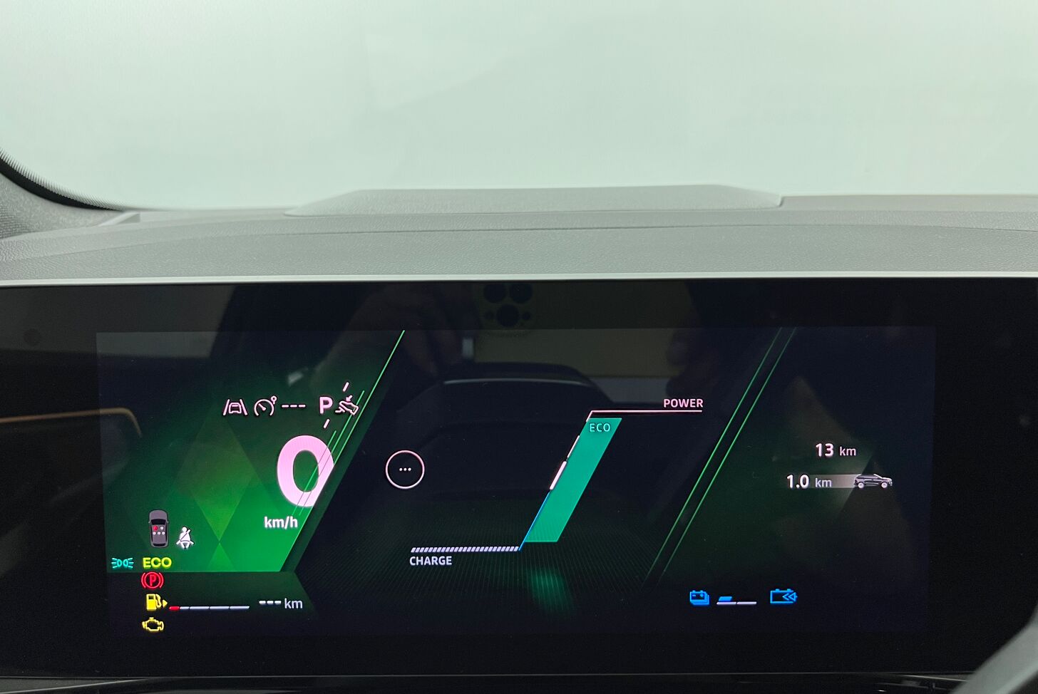 RENAULT Austral SUV Hybride Essence