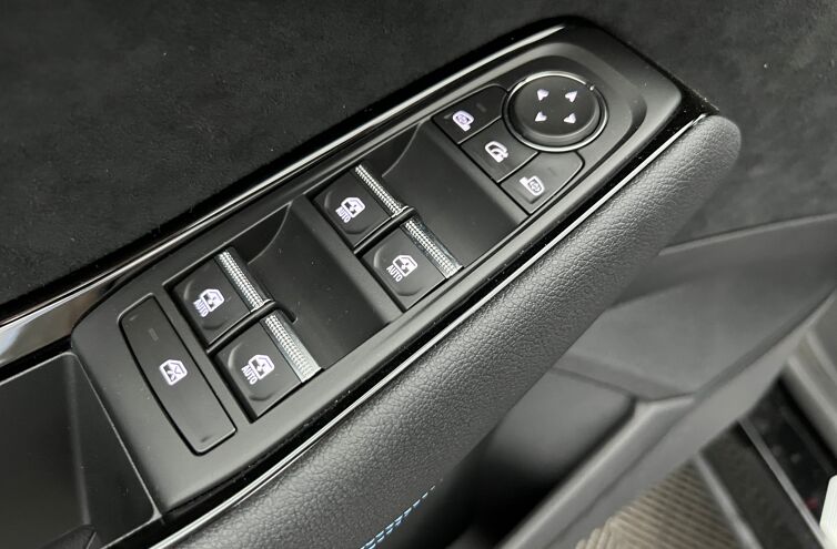 RENAULT Austral SUV Hybride Essence