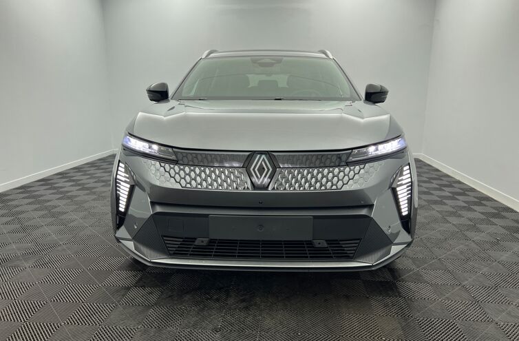 RENAULT Scenic E-Tech électrique SUV Electrique 