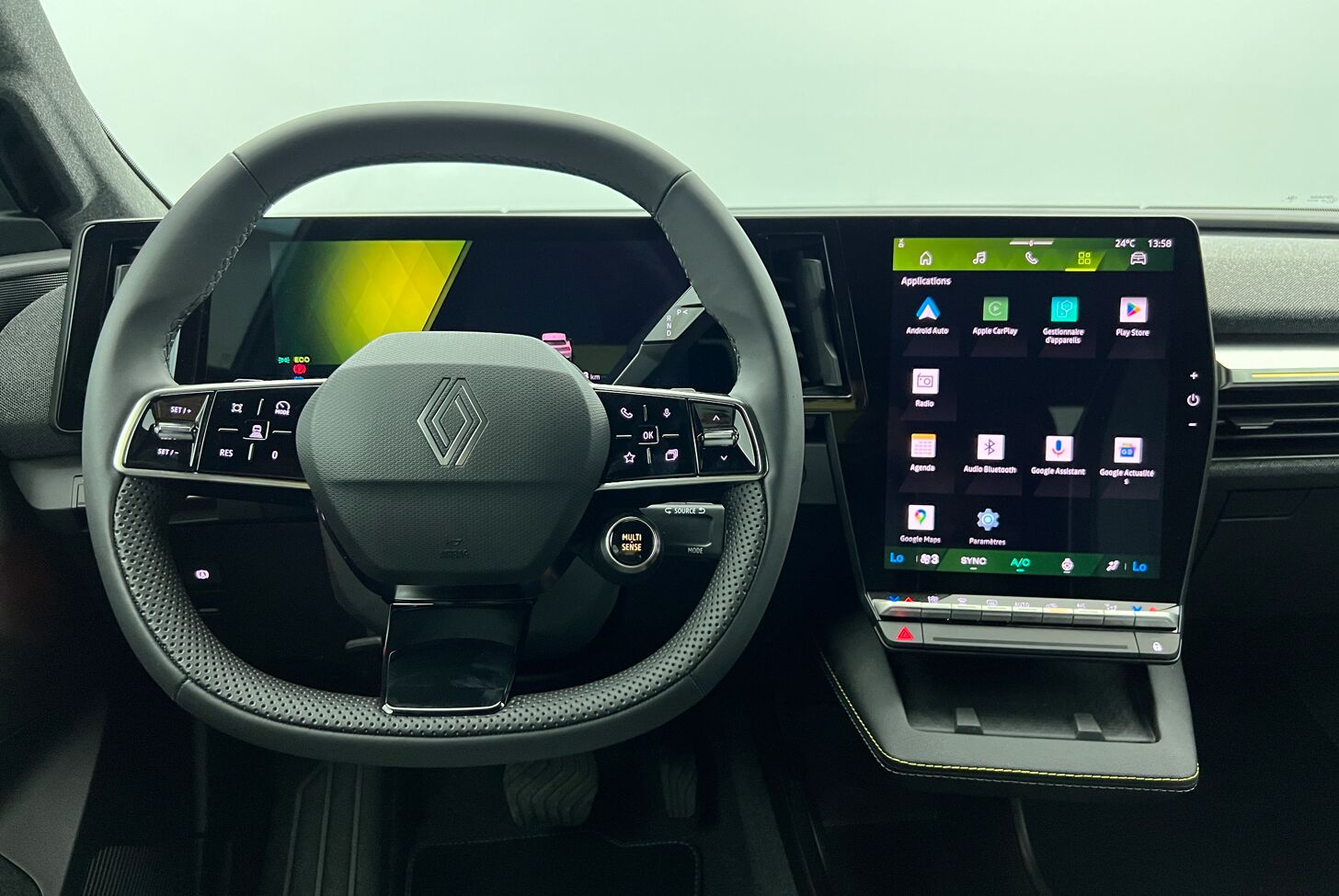 RENAULT Scenic E-Tech électrique SUV Electrique 