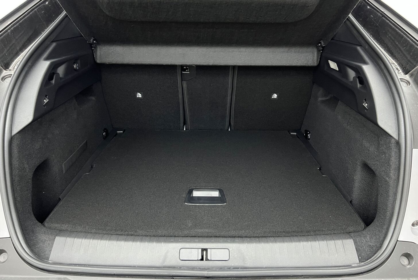 PEUGEOT 3008 SUV Hybride Essence
