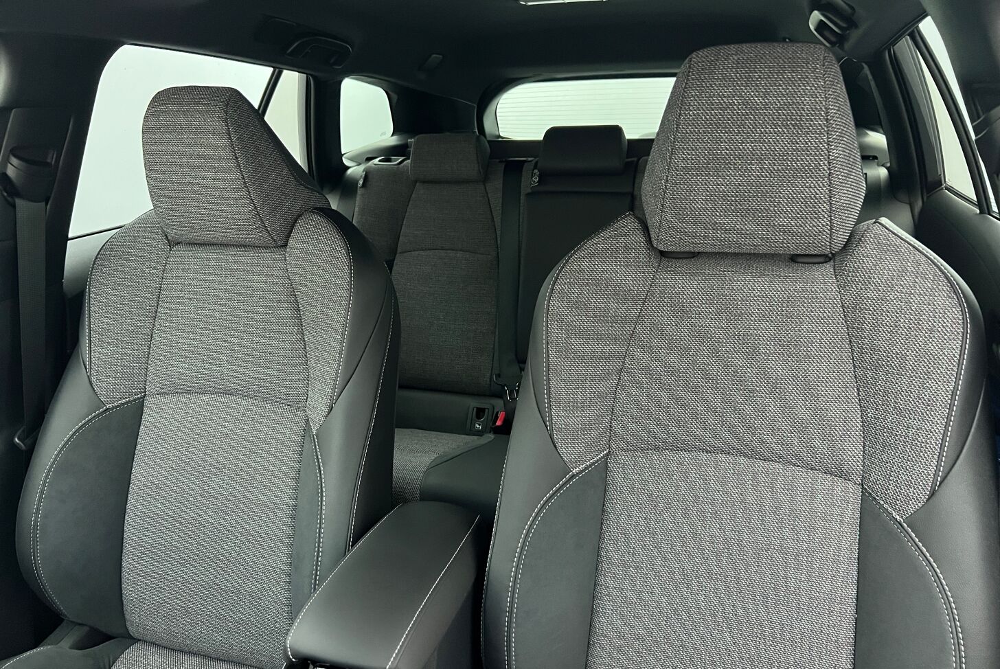 TOYOTA Corolla Touring Sports Break Hybride Essence