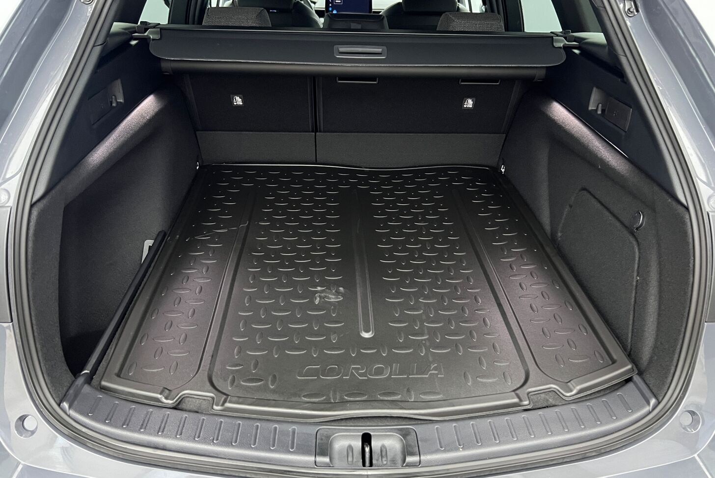 TOYOTA Corolla Touring Sports Break Hybride Essence