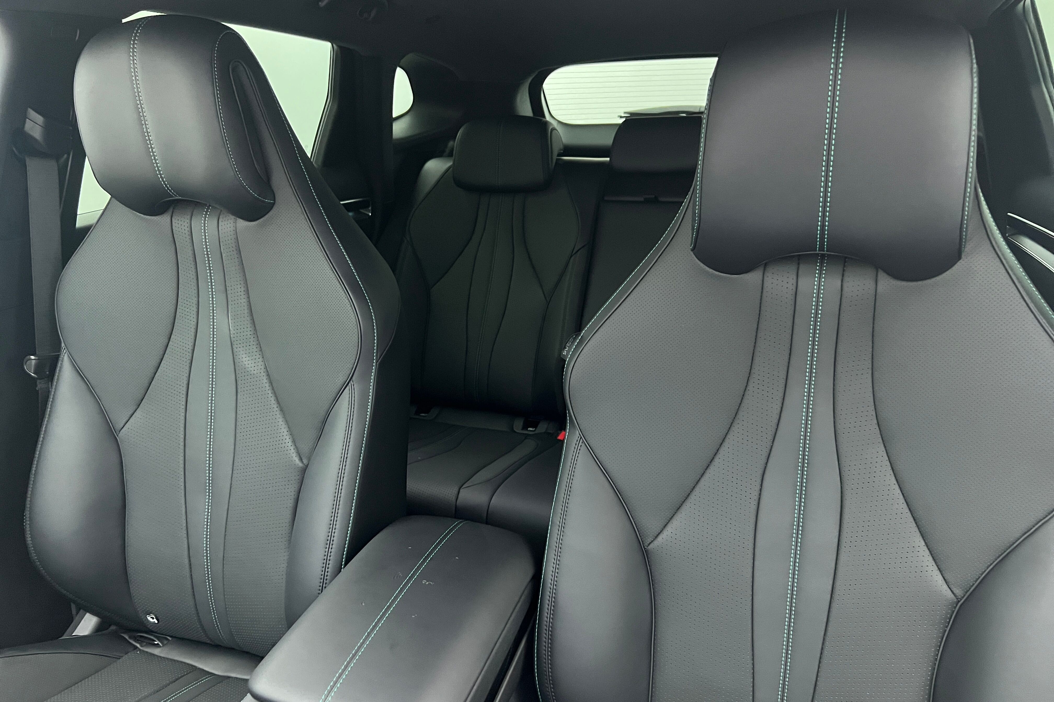 BYD SEAL U SUV Hybride rechargeable — photo 11