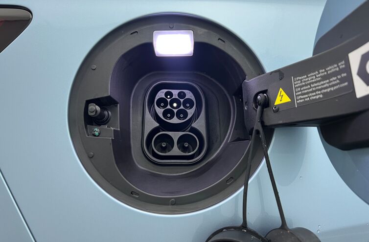 BYD SEAL U SUV Hybride rechargeable Essence