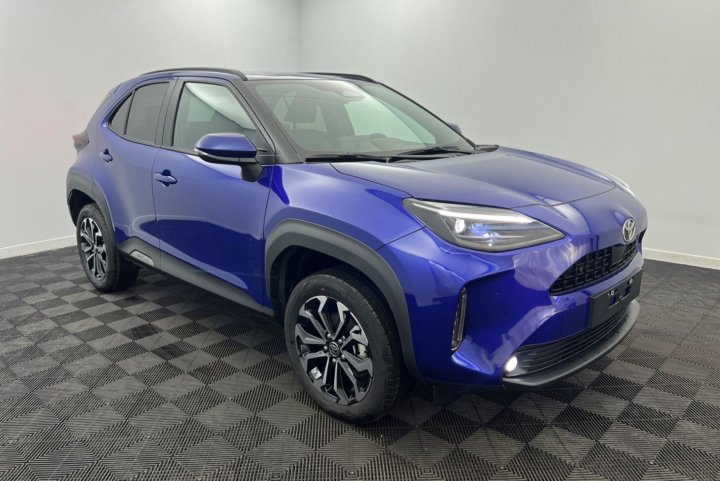 TOYOTA Yaris Cross SUV Hybride Essence