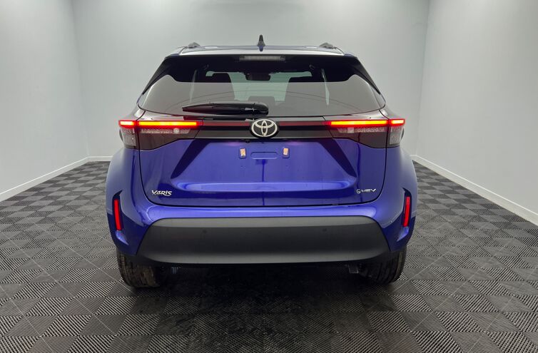 TOYOTA Yaris Cross SUV Hybride Essence