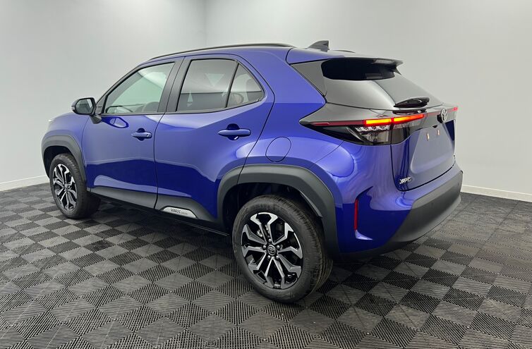 TOYOTA Yaris Cross SUV Hybride Essence