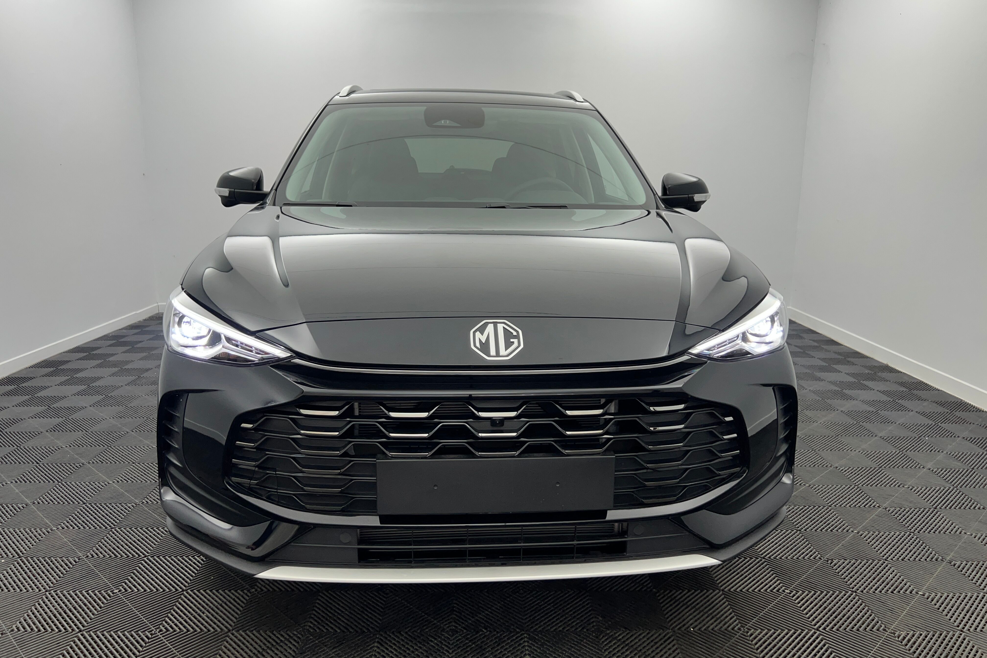 MG ZS Hybrid+ SUV Hybride — photo 2