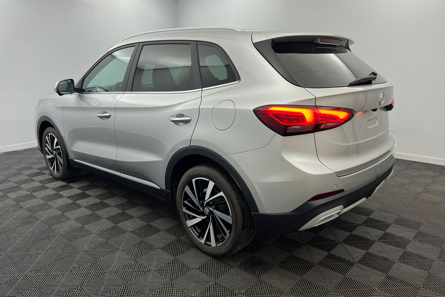 MG ZS Hybrid+ SUV Hybride Essence