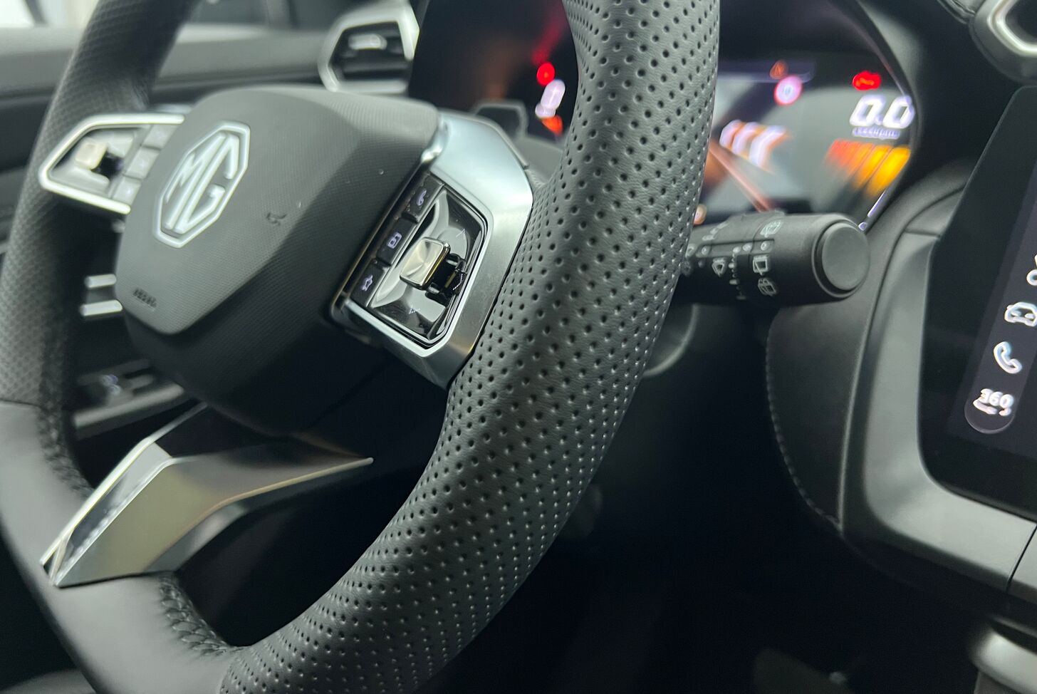 MG ZS Hybrid+ SUV Hybride Essence
