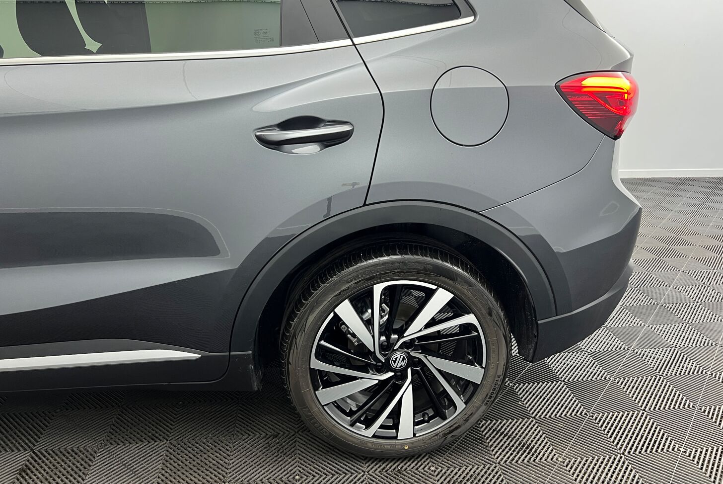 MG ZS Hybrid+ SUV Hybride Essence