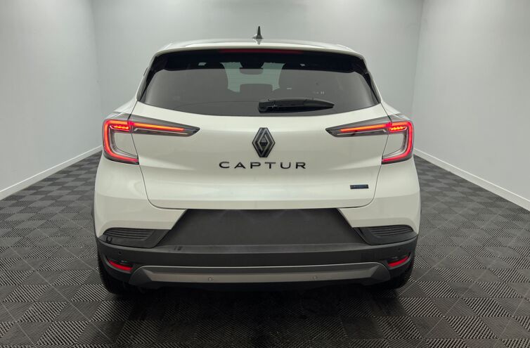 RENAULT Captur SUV Hybride Essence