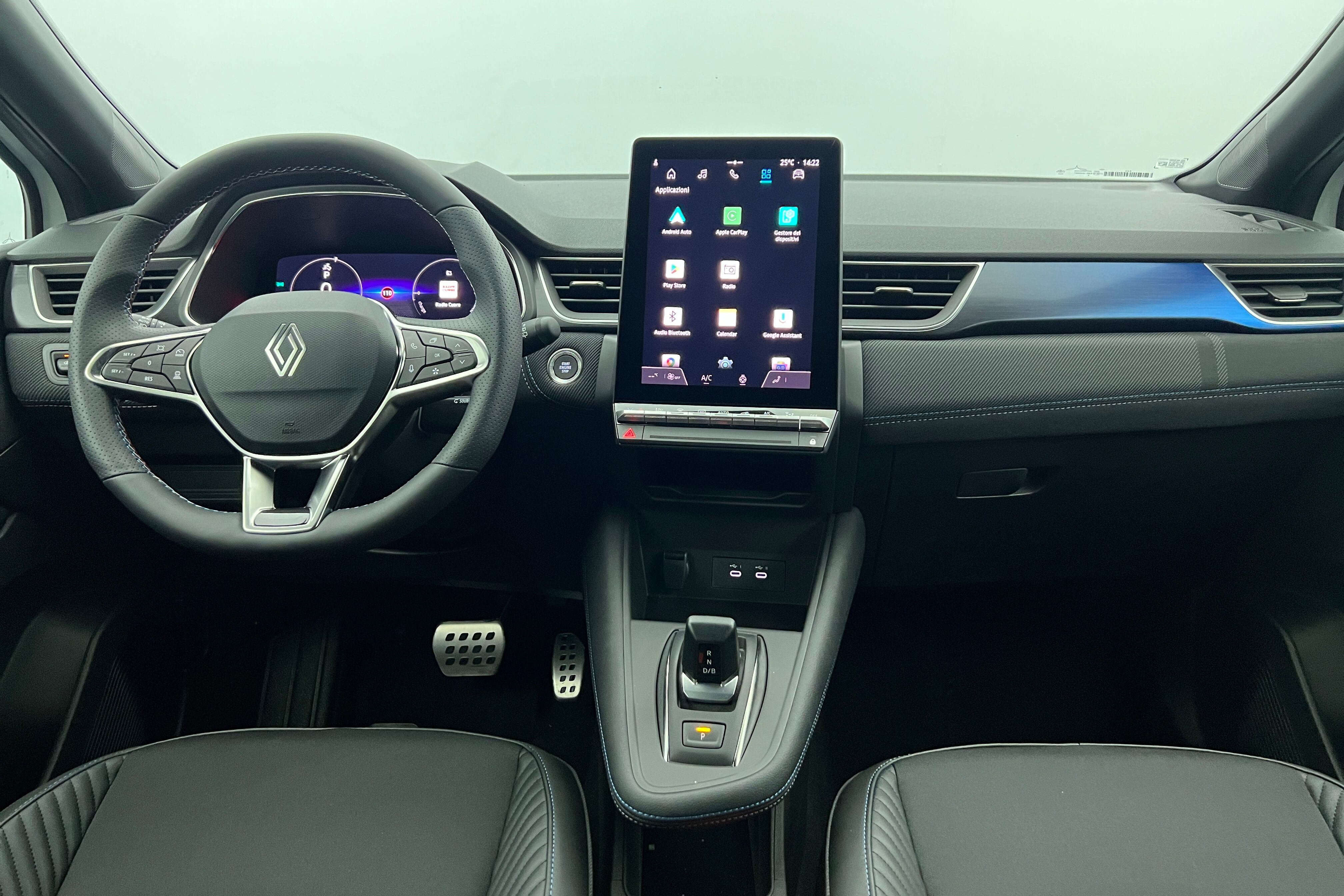 RENAULT Captur SUV Hybride — photo 8
