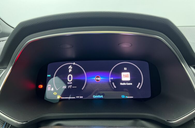 RENAULT Captur SUV Hybride Essence