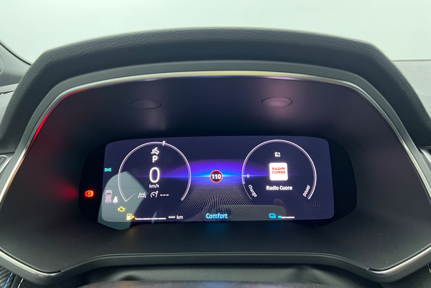 RENAULT Captur SUV Hybride Essence