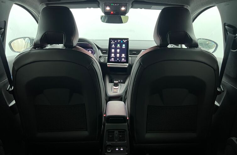 RENAULT Captur SUV Hybride Essence