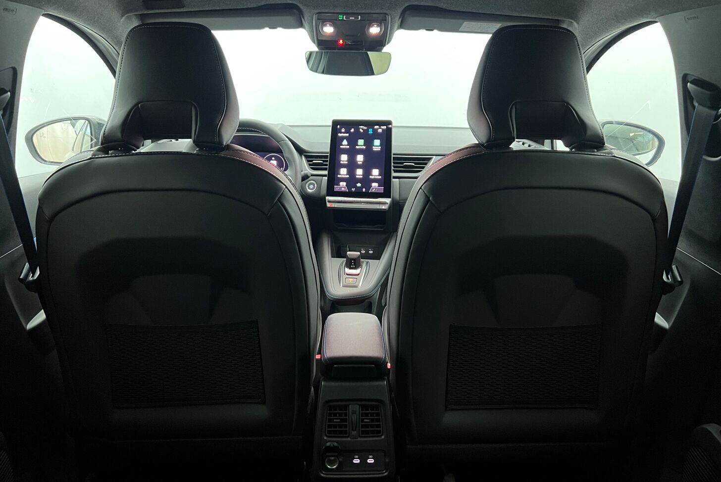 RENAULT Captur SUV Hybride Essence