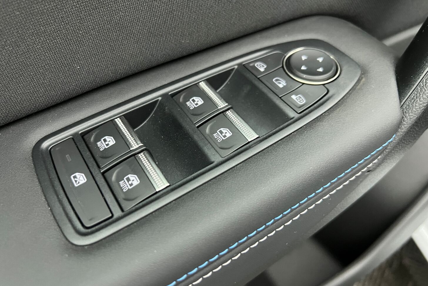 RENAULT Captur SUV Hybride Essence
