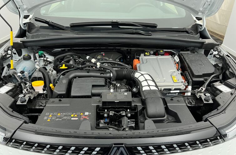 RENAULT Captur SUV Hybride Essence