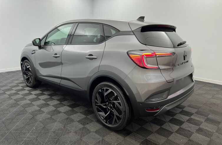 RENAULT Captur SUV Hybride Essence