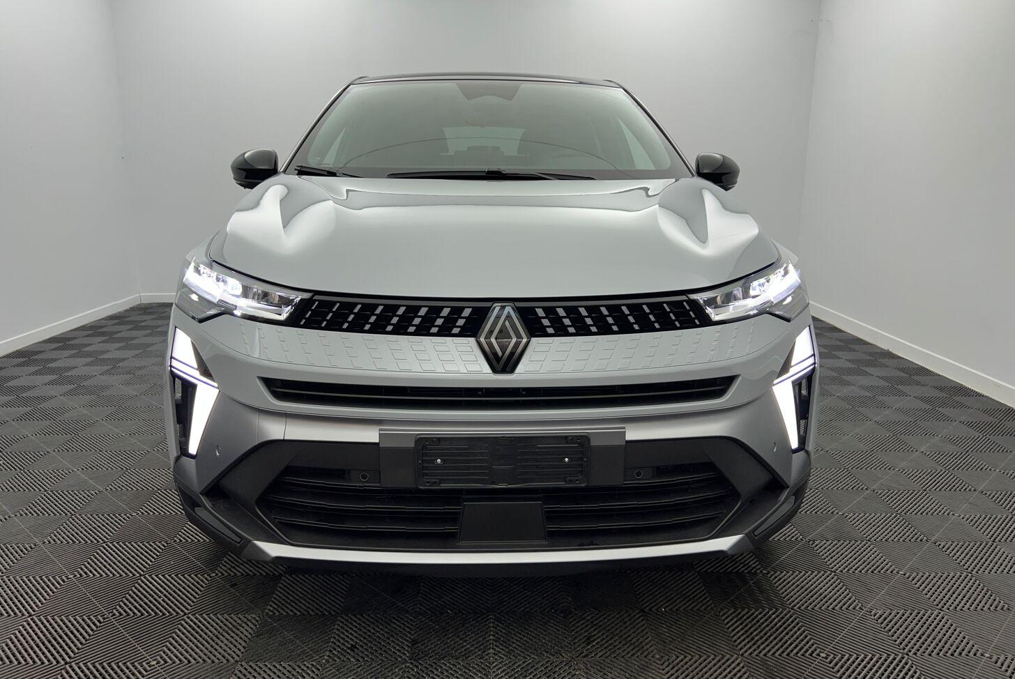 RENAULT Captur SUV Hybride Essence