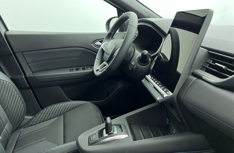 RENAULT Captur SUV Hybride Essence