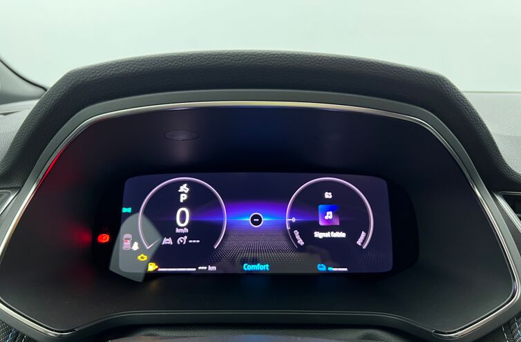 RENAULT Captur SUV Hybride Essence